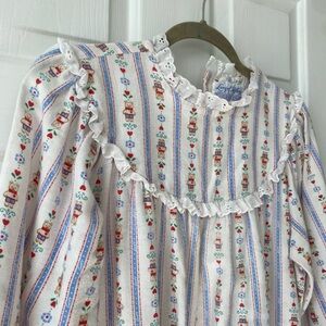Vintage Lanz of Salzburg Nightgown